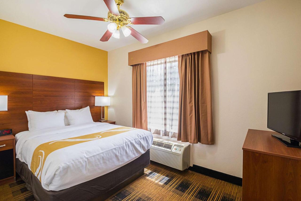 Quality Inn & Suites Lampasas Extérieur photo