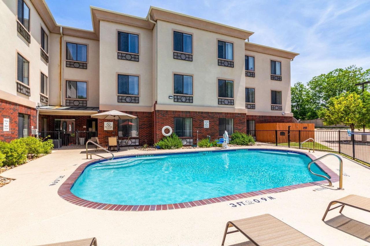 Quality Inn & Suites Lampasas Extérieur photo