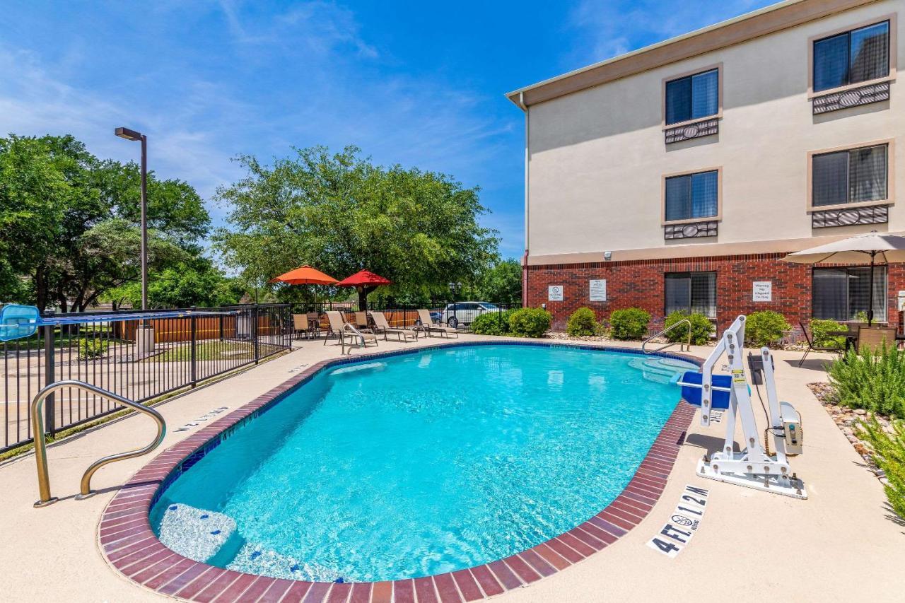 Quality Inn & Suites Lampasas Extérieur photo