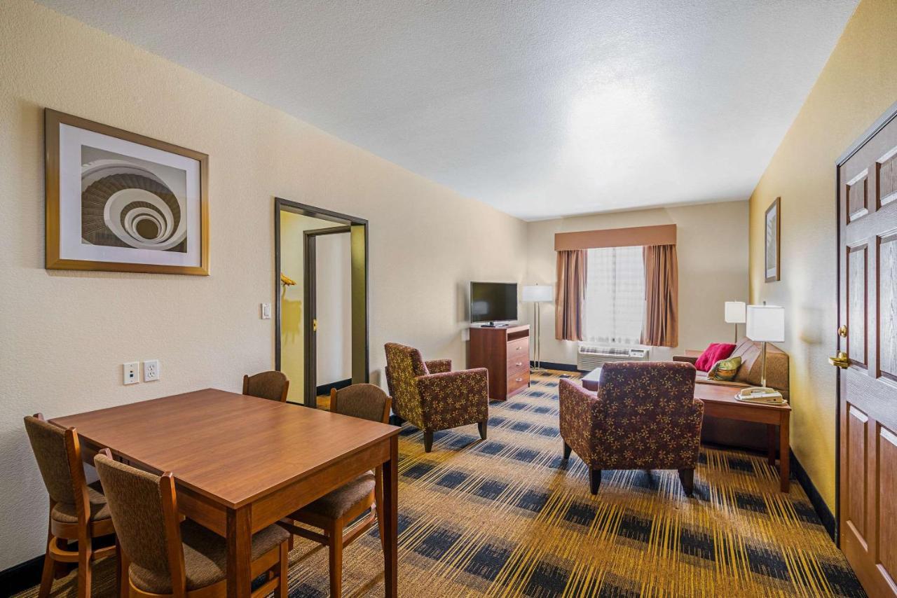 Quality Inn & Suites Lampasas Extérieur photo